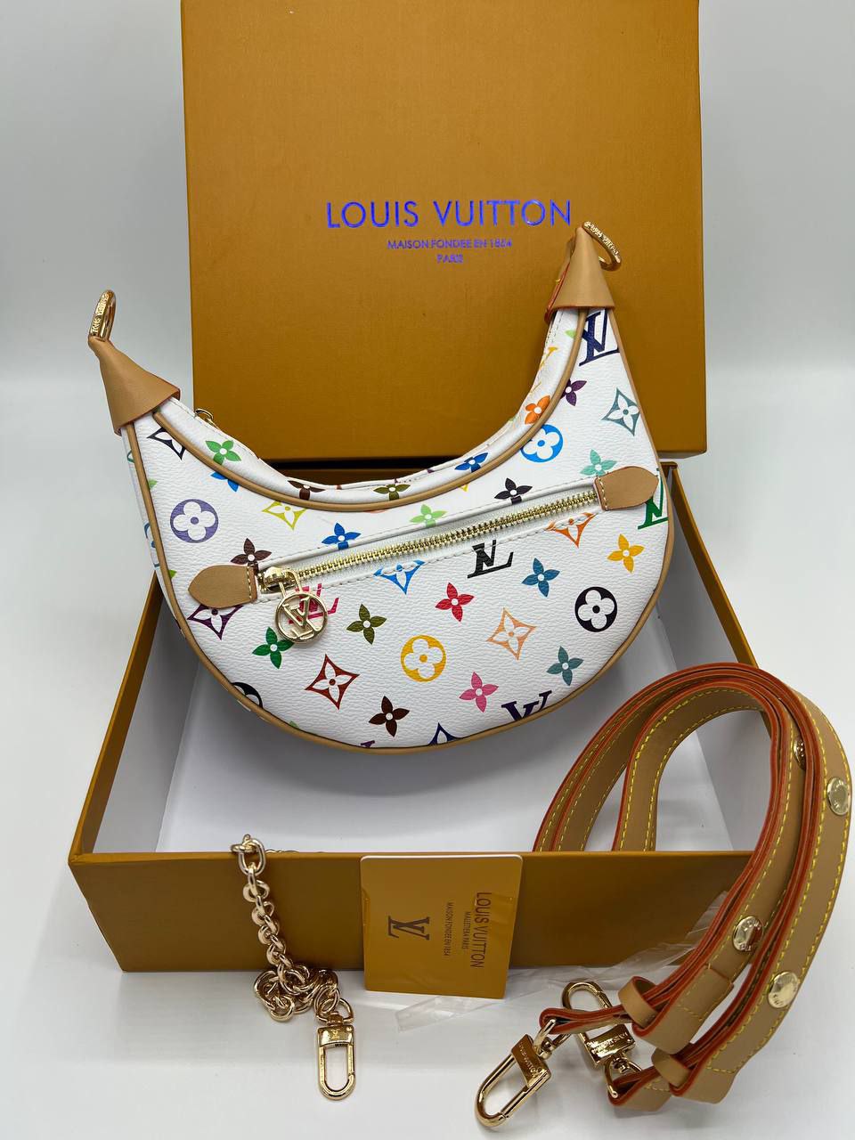 Louis Vuitton
Sac à main en cuir Loop