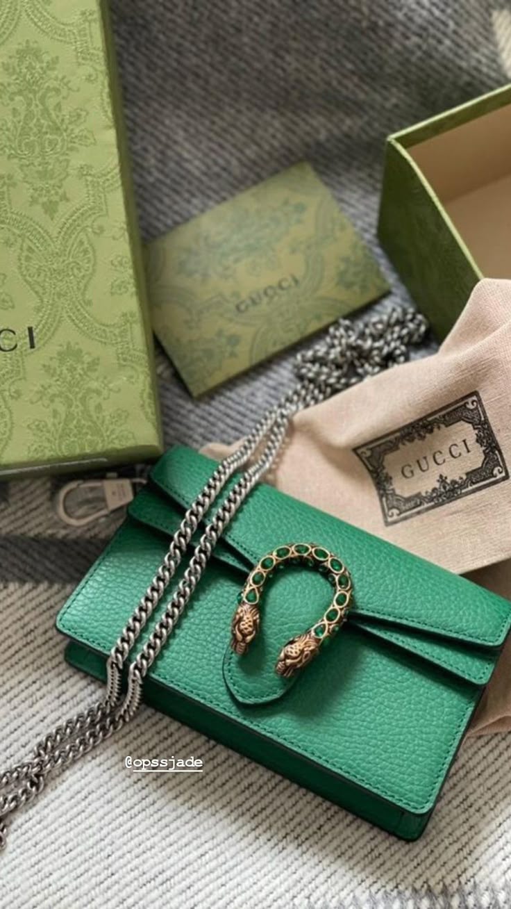 Gucci
Sac bandoulière Dionysus
