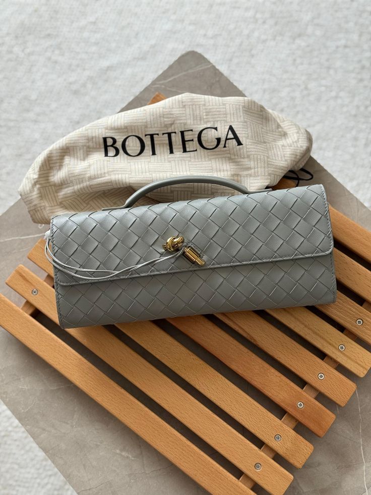 Bottega veneta