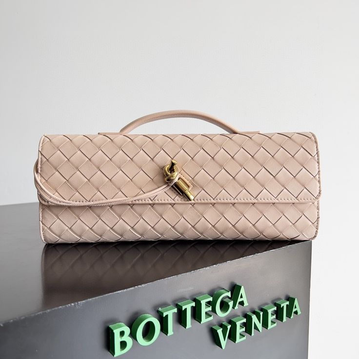Bottega veneta