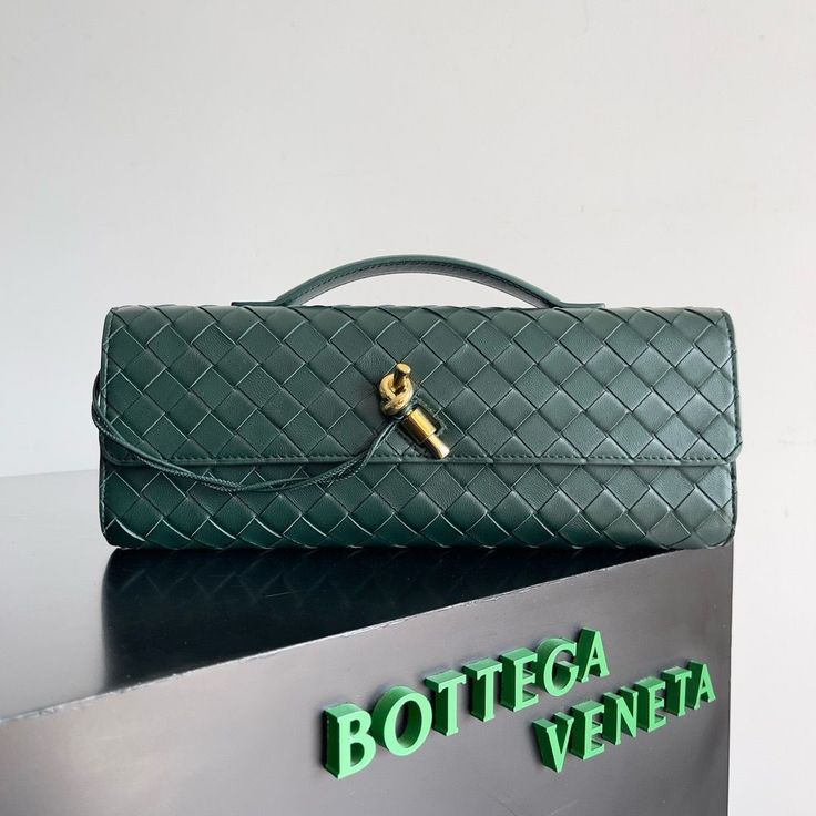Bottega veneta