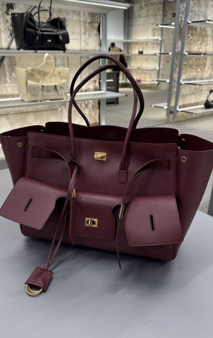 𝐂𝐨𝐥𝐥𝐞𝐜𝐭𝐢𝐨𝐧 𝐝𝐞 𝐬𝐚𝐜𝐬 𝐁𝐚𝐥𝐞𝐧𝐜𝐢𝐚𝐠𝐚 𝐝𝐞 𝐥𝐮𝐱𝐞 🎀