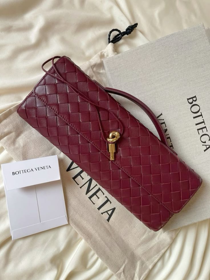 Bottega veneta